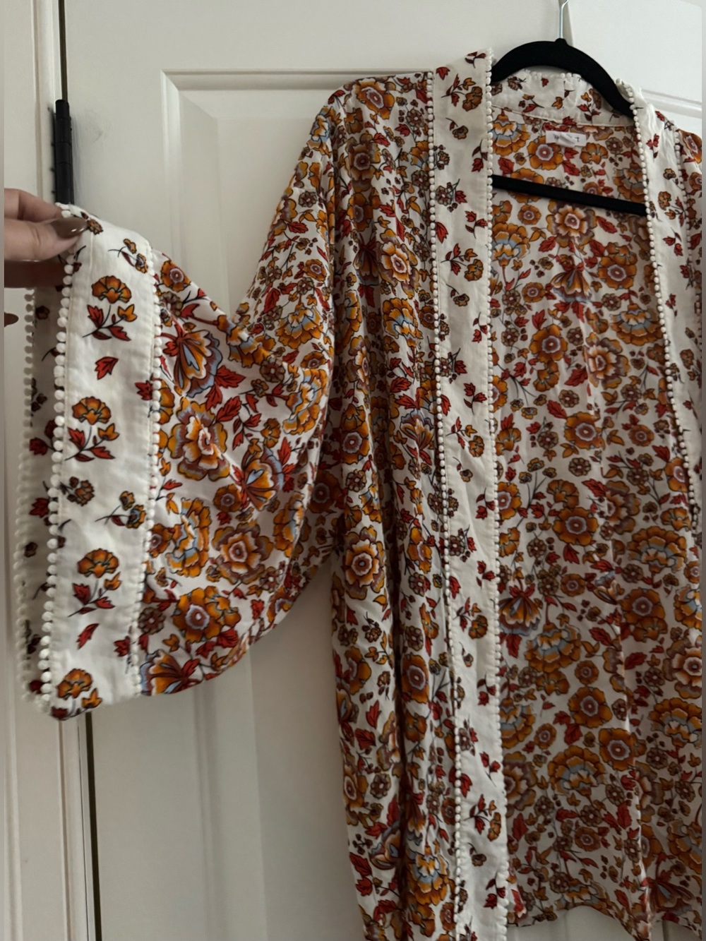 Westport Floral Open Kimono Jacket - White, Mustard & Rust 26 inch P2P - Picture 3 of 7